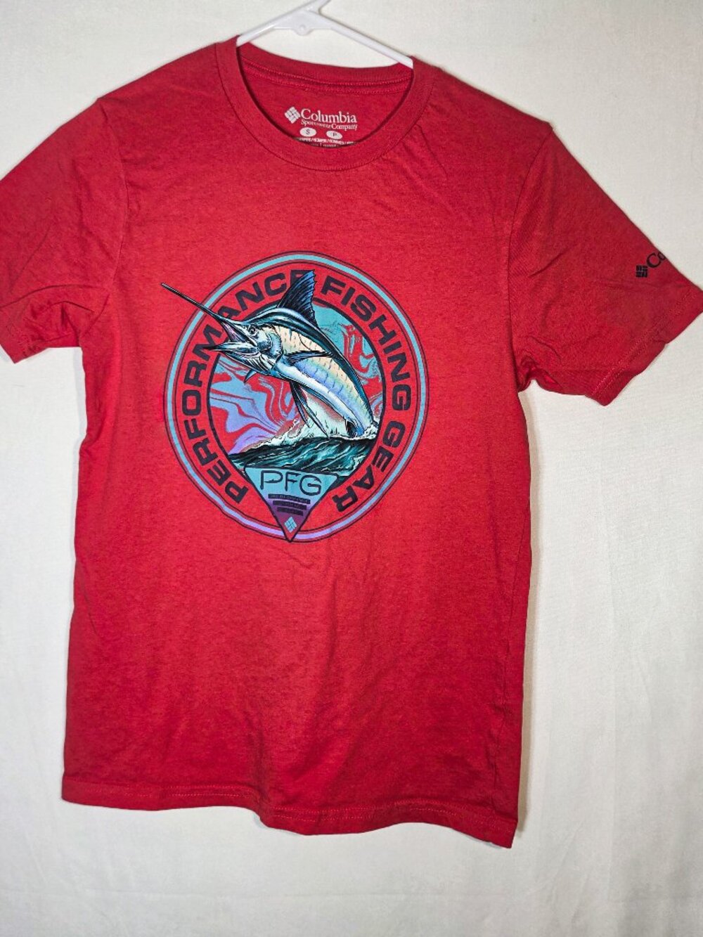 Columbia PFG red t shirt small